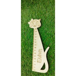 Wooden rulers with kitty