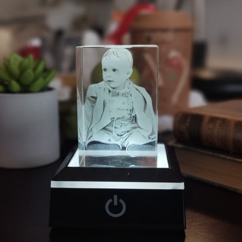 Unique 2D photo engraving on crystal