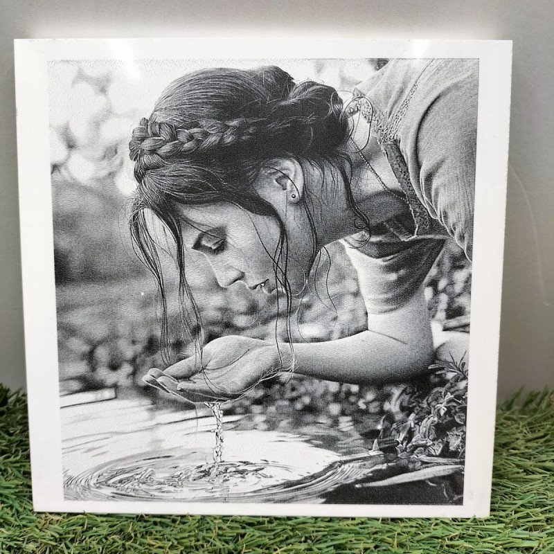 ENGRAVED PHOTOS ON TILE