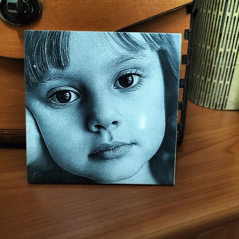 ENGRAVED PHOTOS ON TILE