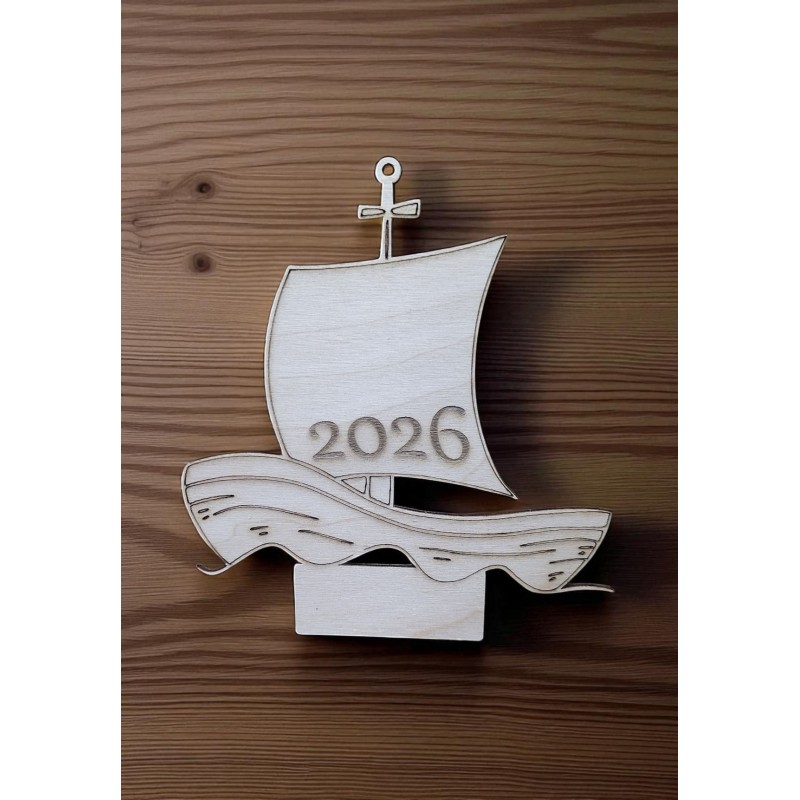 Take a look to our new wooden calendars