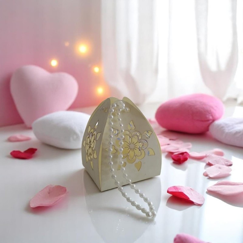 Paper Favor Box with Flower and Hearts | WoodSweetWood Paper Favor Box with Flower and Heart Motifs