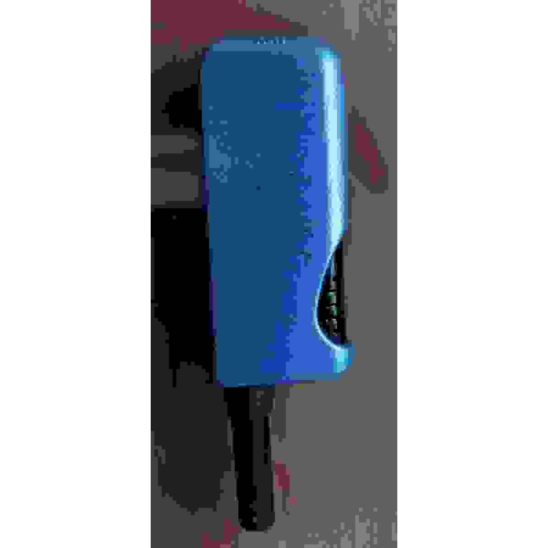 Choose the coloour you like the most and light your fire Nice lighter with engrave, on two colours