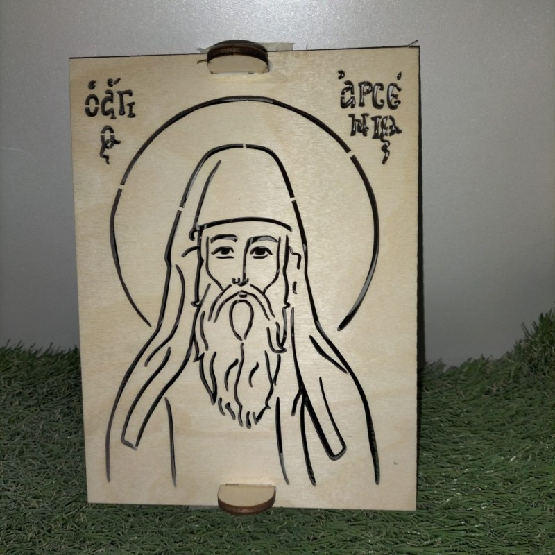 Wooden plate with image of a Saint to use on memory cakes