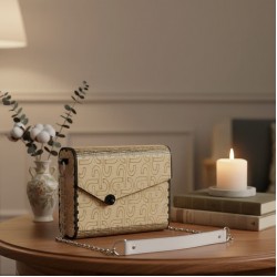 WOODEN BAG ANNIE MOTIF WHITE WOODEN BAG ANNIE MOTIF WHITE
