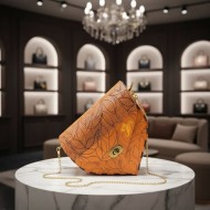WOODEN BAG HEART WITH FLOWER MOTIVE 