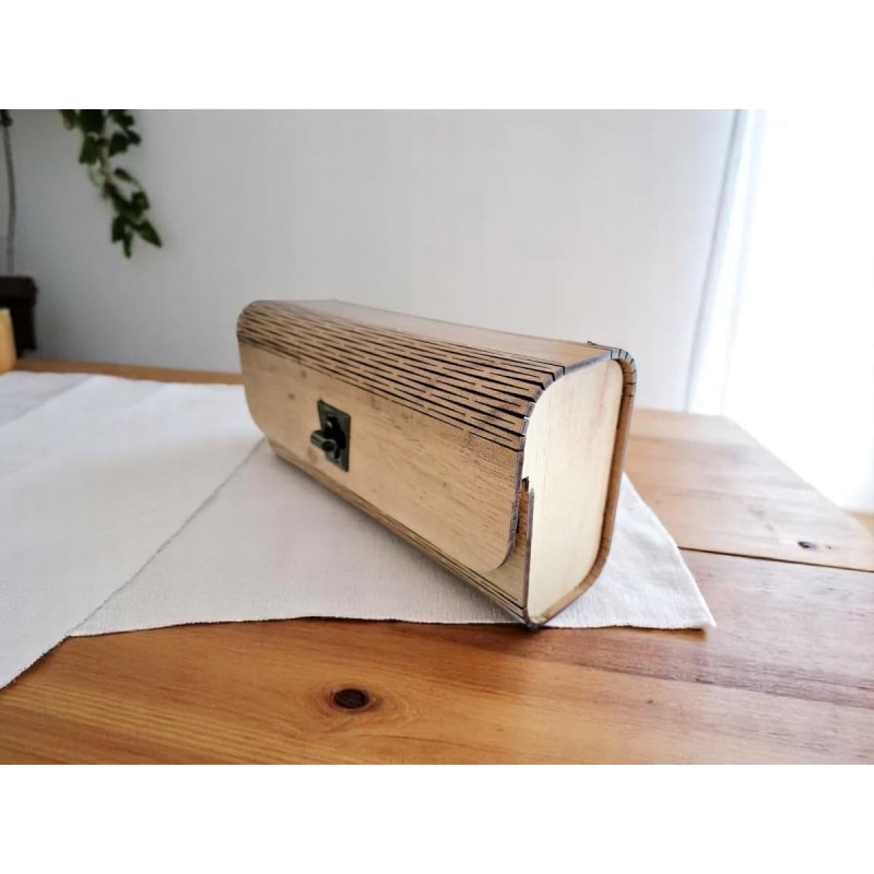 Wooden bag PRETTY No 1, handemade clutch bag, wooden, bag, woman bag, tourism, greece art Wooden bag PRETTY No 1,handmade wooden clutch bag, eco friednly products, woodsweetwood