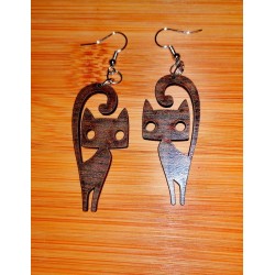 Wooden earrings cat shape Wooden earrings cat shape